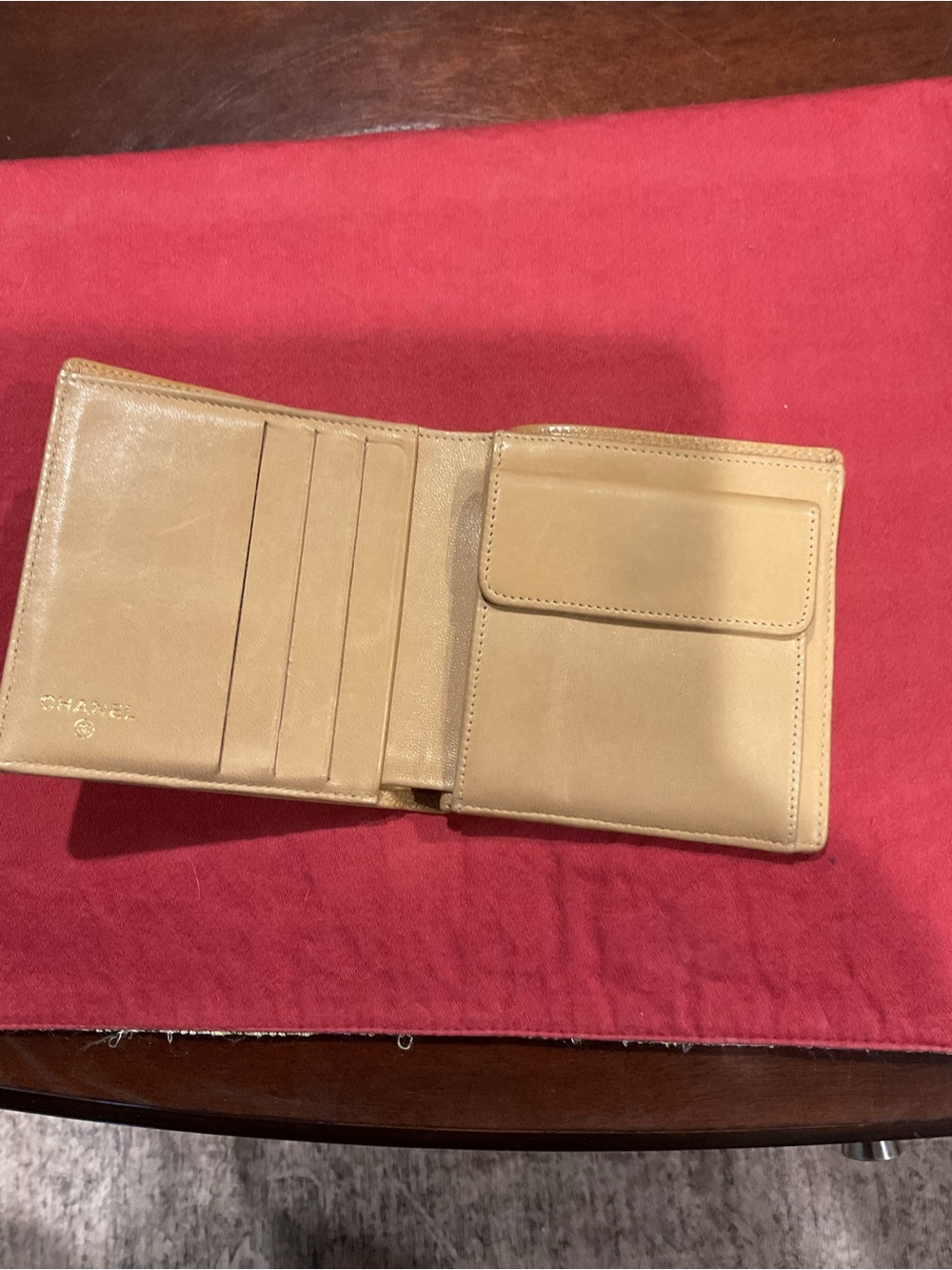 CHANEL Tan Pebbled Leather CC Embossed Bifold Wallet - Picture 3 of 7